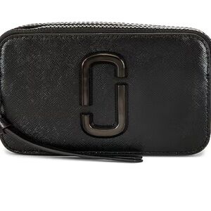 The Snapshot DTM in Black
Marc Jacobs bag purse